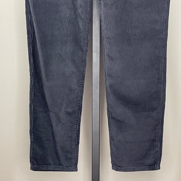NEW Levis Pants Womens 27 black corduroy mom jeans straight leg casual classic - Picture 3 of 13
